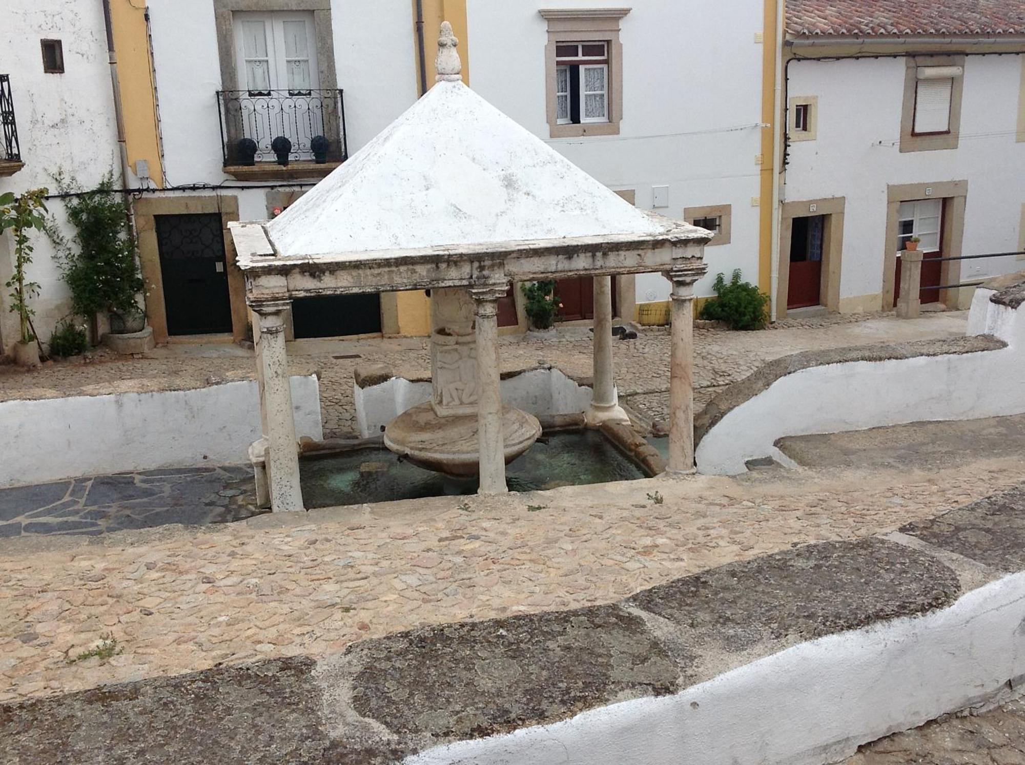 Apartamento Casa Da Rua Nova Castelo de Vide Exterior foto